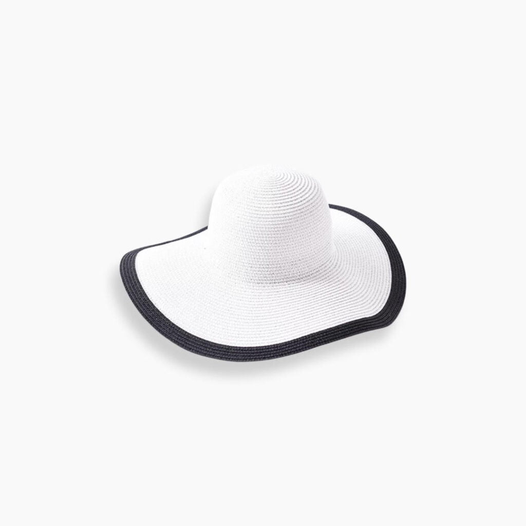 White Beach Hat Dar Albanat