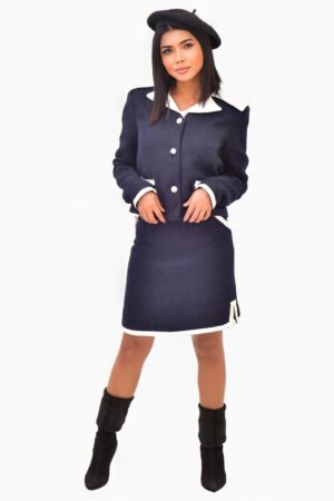 طقم: جاكيت تويد + تنورة تويد