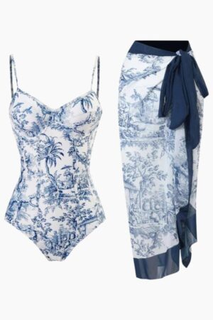 مايوه مع تنورة