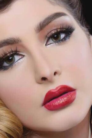 عدسات جولي باسيل جرين (يومية)