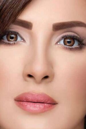 عدسات جولي كراميل هازل (يومية)