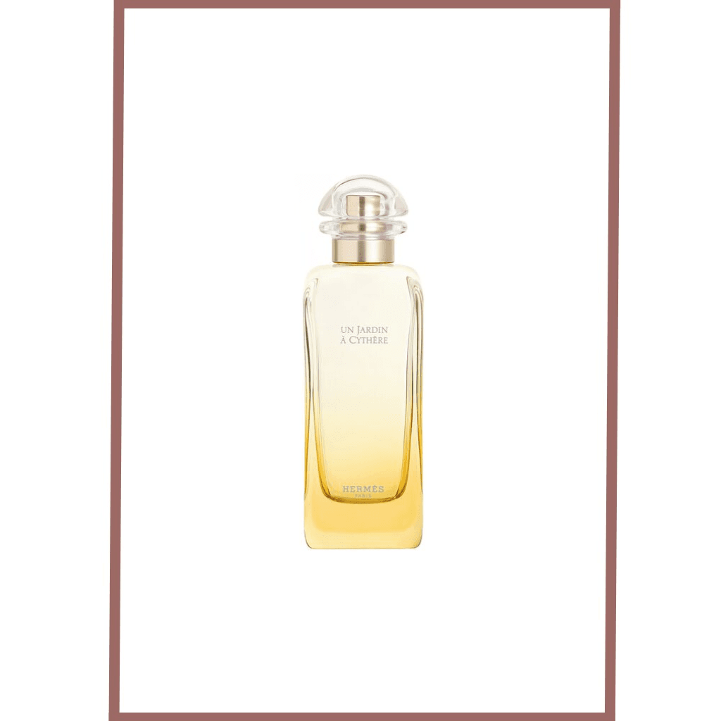 ماء تواليت أن جاردن أسيتير