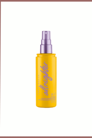 رذاذ تثبيت المكياج طويل الثبات أُل نايتَر مع فيتامين C