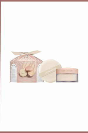 بودرة التثبيت الشفافة ديفاينلي فلواليس + إسفنجة