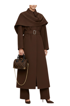 فخامة البني الملكي